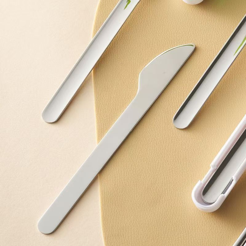 Портативный набор столовых при – обзор и цена Weaning Spoon Set